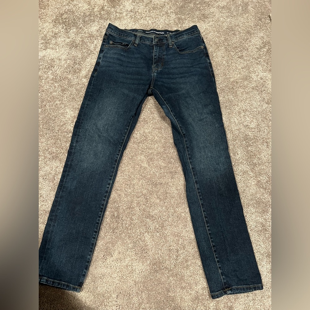 Amazon Essentials Athletic Fit Jeans